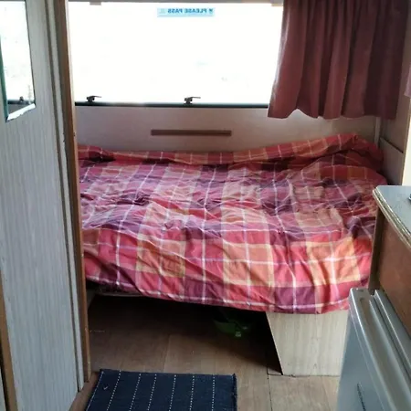 Caravana Em Quinta Lameiras * Tomar